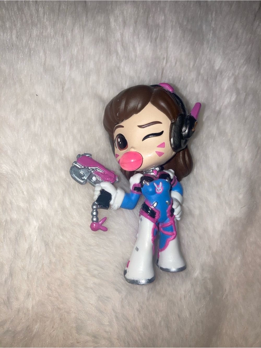 D.Va Mini Figure - Pink, Blue, White